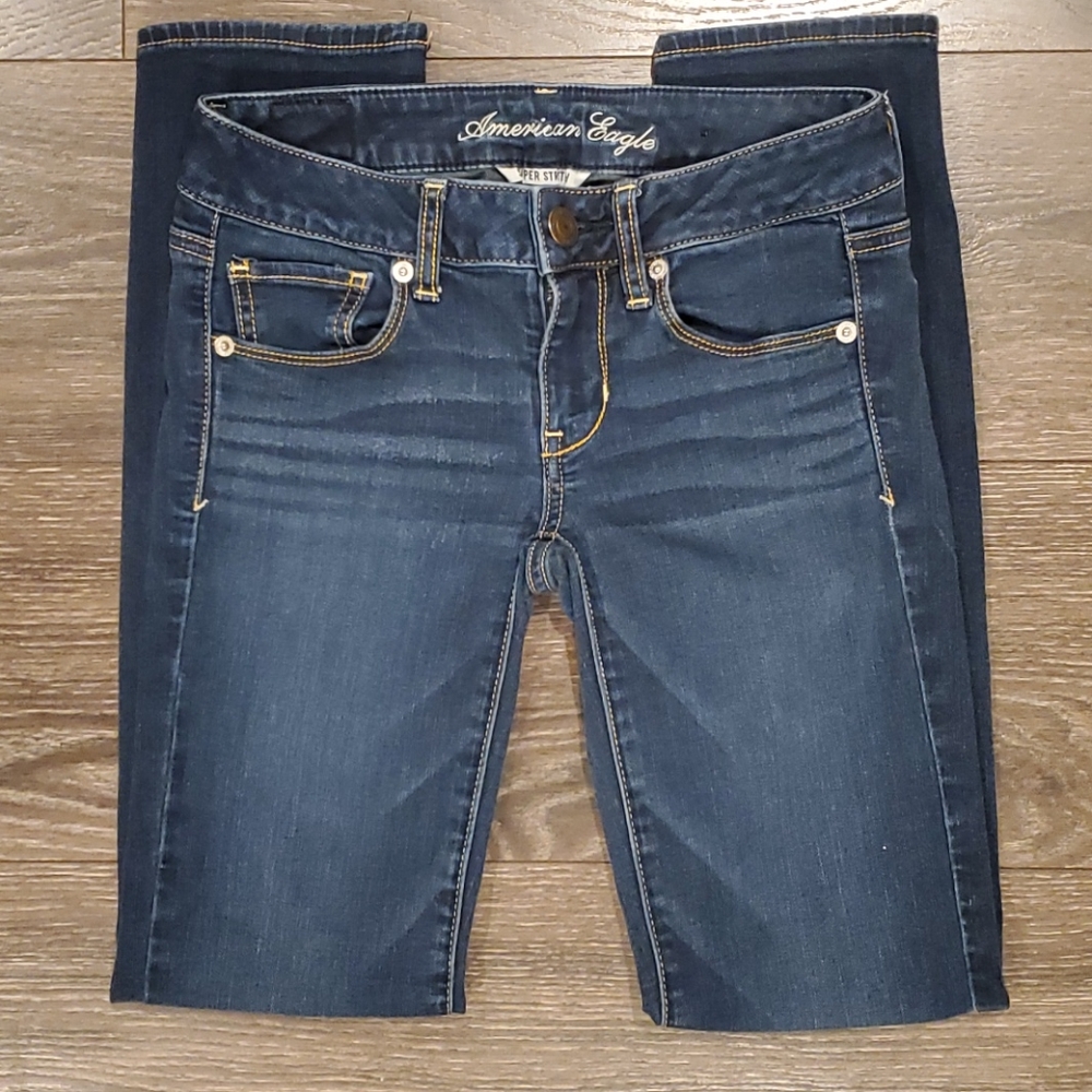 ❤AMERICAN EAGLE OUTFITTERS SKINNY JEANS, 2 SHORT